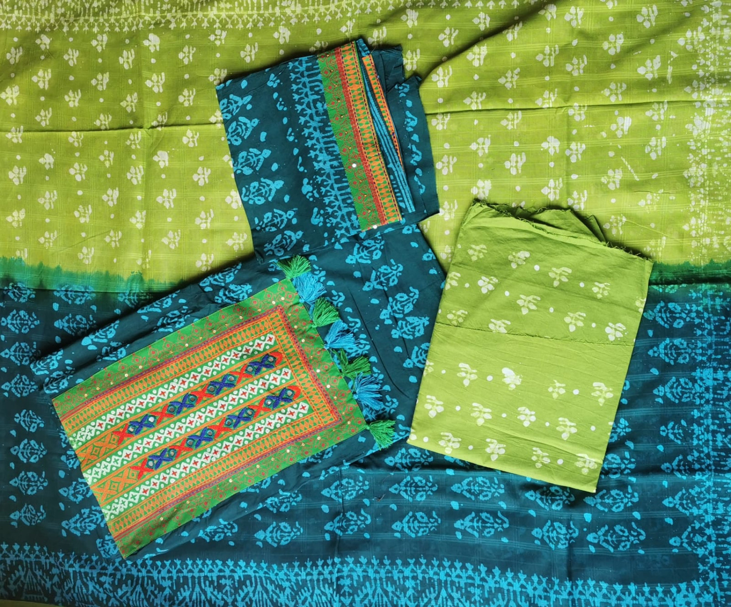 Vegetable Dye Yoke Batik Three Piece